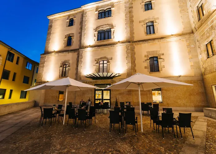 阿巴丰塞卡酒店 酒店