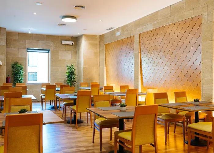 阿巴丰塞卡酒店 4*