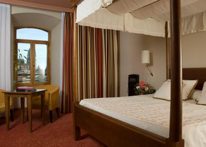 阿巴丰塞卡酒店